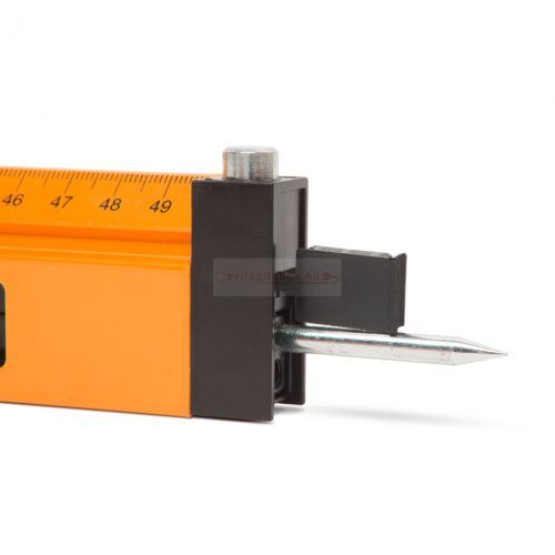 Multifunkciós szögmérő, vonalzó, vízmérték, jelölő eszköz egyben