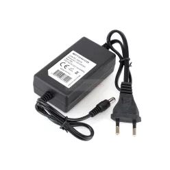 Led adapter 12V 18W dugvillával