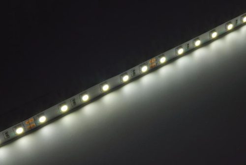 Beltéri természetes fehér led szalag SMD 5050 9w/m 60led/m