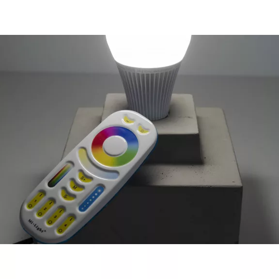 LED lámpa E27 9W Körte - RGB+CCT, FullColor - távirányítható