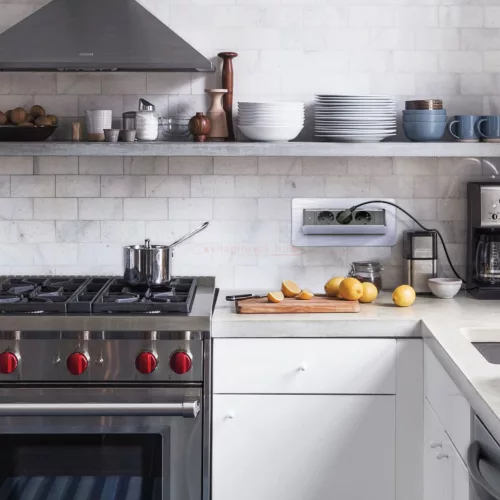 Irodai asztalba rejtett elosztó 3db dugalj