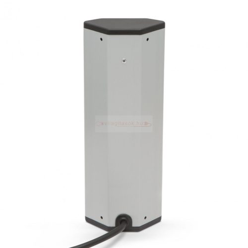 Sarokelosztó 4db gyermekvédelemmel ellátott dugaljjal + 2db USB