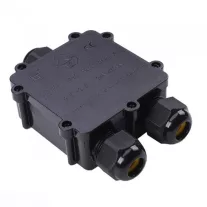 Led reflektorhoz kötődoboz 3-as elosztású IP68 Fekete