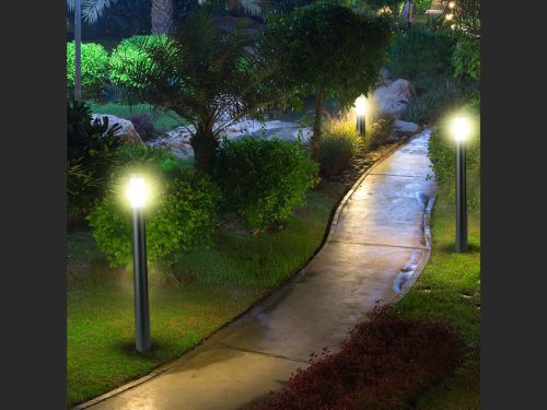 Kültéri fekete állólámpa E27 foglalattal, rozsdamentes acél, 110 cm