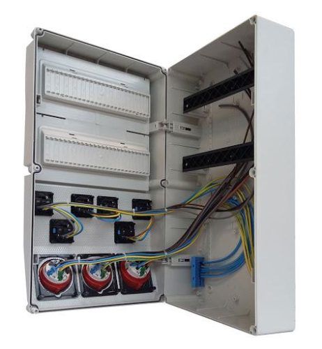 IPARI CSATLAKOZÓ DOBOZ 6x 2P+F és 3x  5P16A vezetékelve