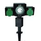 Leszúrható kerti elosztó 2db dugalj kapcsolóórával