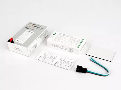 SPIR3, 3-in-1 távirányítható LED szalag vezérlő SPI digitális LED szalaghoz (futófény) (egyszínű, RGB, RGBW)
