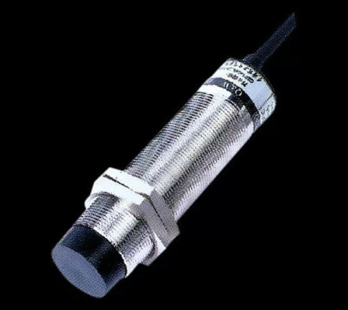Közelítés érzékelő, EL-LM22-3010 DC PNP NO