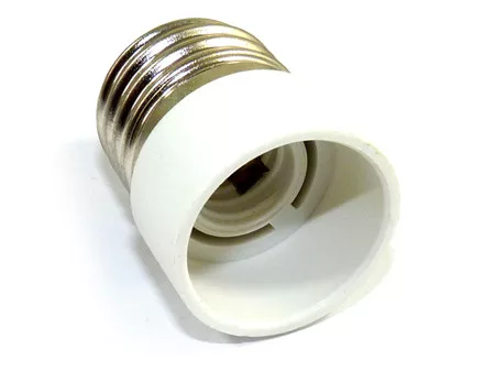 Lámpa foglalat átalakító E27-E14