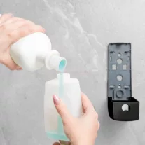  Szappanadagoló - kézzel működtethető - 350 ml - fali - fekete
