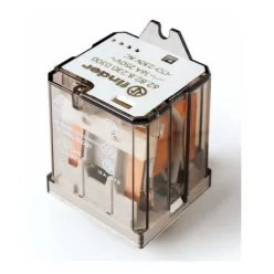 Teljesítményrelé, 2 záróé, 16A Finder