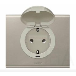 Legrand Céliane fedél dugaljhoz csapófedeles - titánium