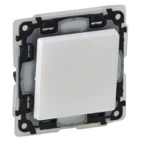 Legrand Valena Life váltókapcsoló 106  Fehér IP44
