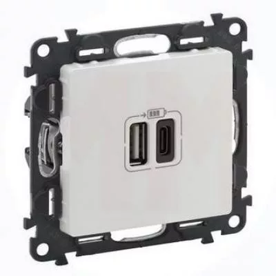 Legrand Valena Life USB csatlakozóaljzat A+C Fehér (Keret nélkül)