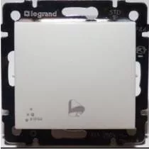 Legrand Valena 1 pólusú nyomó IP44 fehér