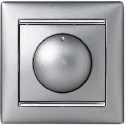 Legrand Valena fényerőszabályzó 40-400W alumínium
