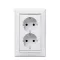Legrand Valena 2x2P+F dugalj fehér