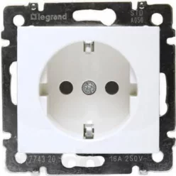 Legrand Valena 2P+F dugalj fehér