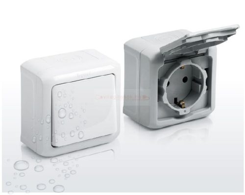 Legrand Forix egypólusú kapcsoló + 2P+F földelt csatlakozóaljzat, gyermekvédelemmel falon kívüli IP44 szürke