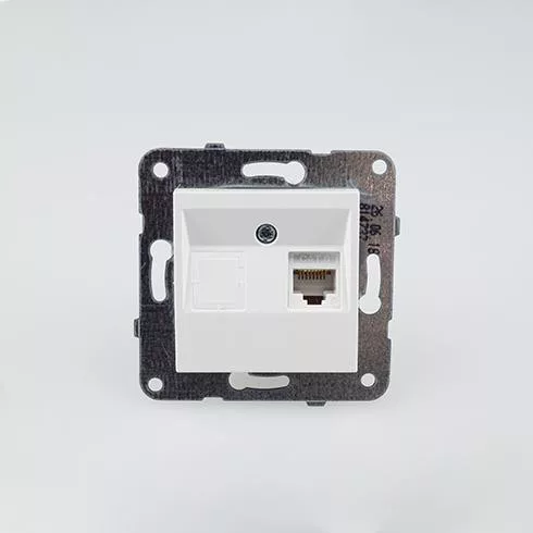 Panasonic RJ45 CAT 6 fali aljzat, keret nélkül, fehér