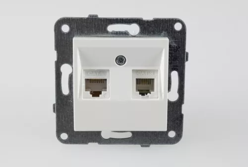 Panasonic Karre Plus RJ45 CAT6 + RJ11 CAT3 FALI ALJZAT fehér keret nélkül