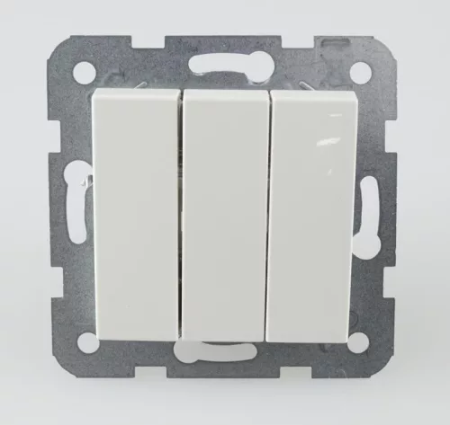 Panasonic Karre Plus csillár kapcsoló 3 billentyűs fehér keret nélkül