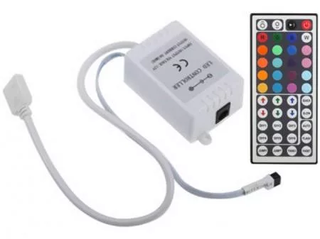 RGB vezérlő infra távirányítású 72W 44 gombos