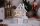 LED karácsonyi kocka naptár, 8LED házikó, fa, elemes
