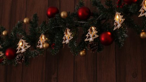 Karácsonyi LED fényfüzér dekoráció, fenyő, elemes, 6+18h, 10LED, 3000K, 2xAA