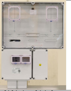 Csatári Plast 1/3F mérőszekrény 1xM63.80A+1xV32 földkábeles 1-szintes 1 2M PVT 6075 Á-V Fm-K-U