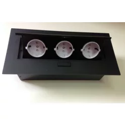 Irodai asztalba süllyeszthető elosztó 3db dugalj fekete