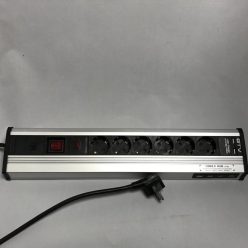   Asztali elosztó, sarokba illeszthető 6x2P+F 2X USB 5V + 4x USB2.0