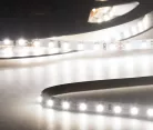 Prémium Micro LED szalag, 24 V, 15 W, IP20, semleges fehér 6 mm széles