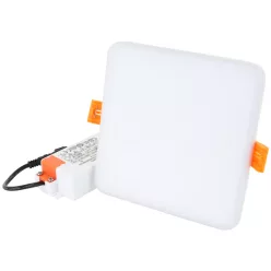   Védett, beépíthető LED mélysugárzó, négyzetes 230 VAC, 6 W, 4000 K, 450 lm, IP66, EEI=G