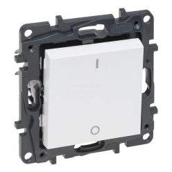   Legrand Niloé Step 102 2 pólusú kapcsoló fehér süllyesztett csavaros