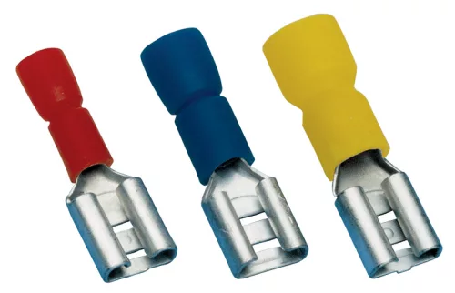 Szigetelt rátolható csatlakozó hüvely 6,3×0,8mm, 1,5mm2, sárgaréz, piros