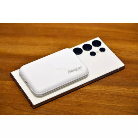 Energizer Power Bank Mágneses Vezeték Nélküli 5000mAh 15W Fehér