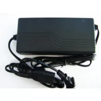 RT02-1230 12V 3A akkumulátor töltő