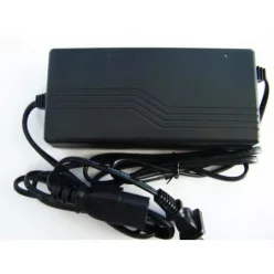 RT02-1230 12V 3A akkumulátor töltő