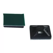   Öntapadós/csavarozható, 4oldalt fűzhető kötegelő talp 25×25mm,fekete