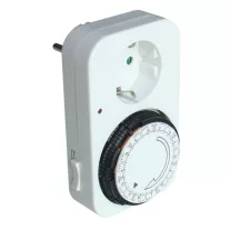 Dugaszolható heti kapcsolóóra, elektromechanikus IP20