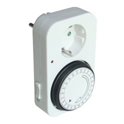 Dugaszolható napi kapcsolóóra, elektromechanikus IP20