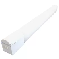   Védett integrált LED-es bútorvilágító csatlakozóaljzattal 230 V, 50 Hz, 15 W, 1080 lm, 4000 K, IP44, EEI=G