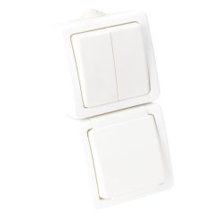   Falon kívüli 2-áramkörös kapcsoló+csatl.aljzat, függőleges 16A/250VAC, IP54, (105)