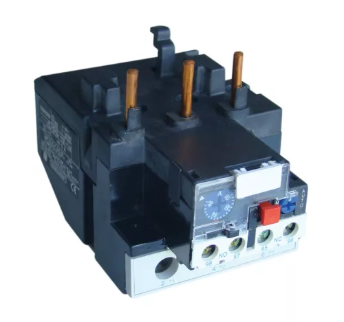 Termikus túláramvédelmi relé TR1F segédkontaktorokhoz 690V, 0-400Hz, 23-32A, 1×NC+1×NO