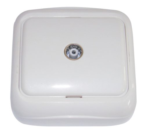 Falon kívüli TV csatlakozó-tapétakapcsoló