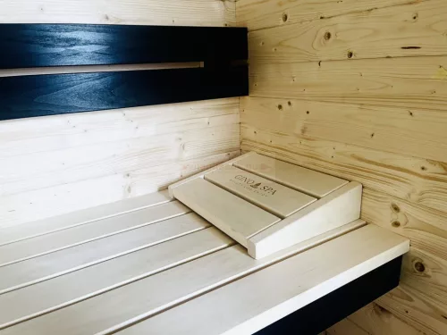 Outdoor-Sauna 185 x 185 x 225 cm mit Montage vor Ort und WPC-Verkleidung