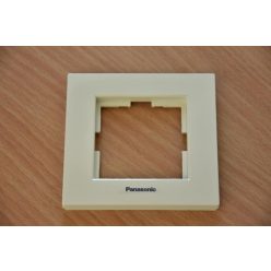Panasonic Karre Plus 1-es keret bézs (felirattal)