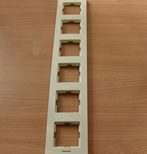 Panasonic Karre Plus 6-os sorolókeret függőleges bézs