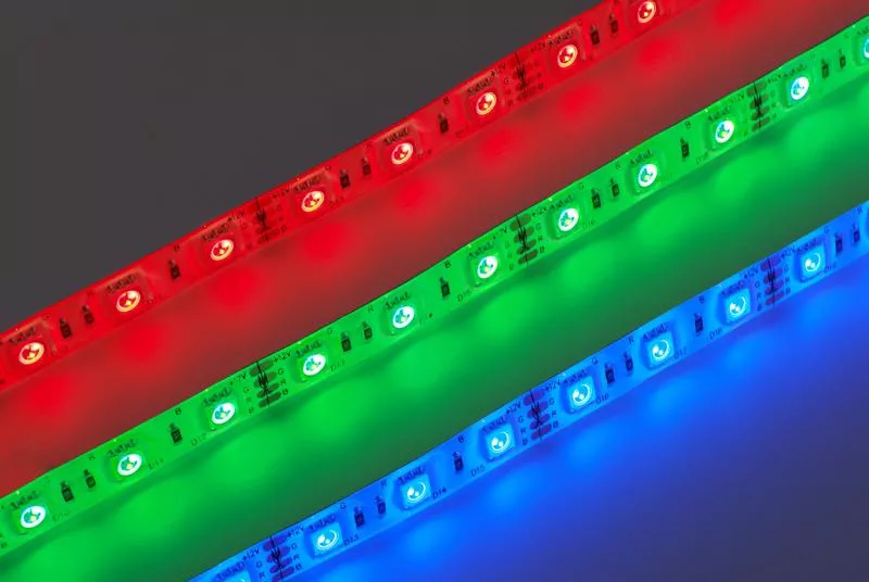 Mit érdemes tudni a színes LED szalagokról?